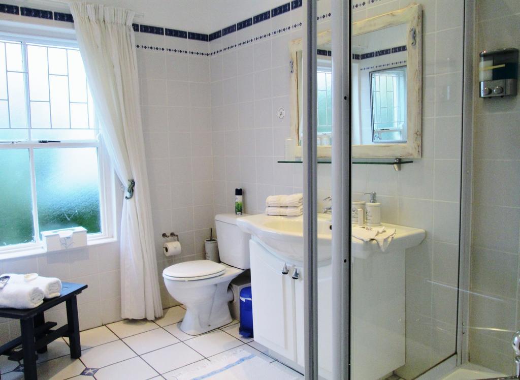 Von Abercron Residence Hermanus Room photo